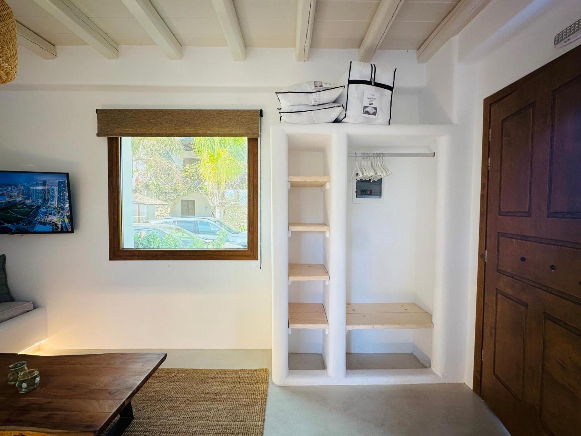 Divers House Agrari  Esterno foto