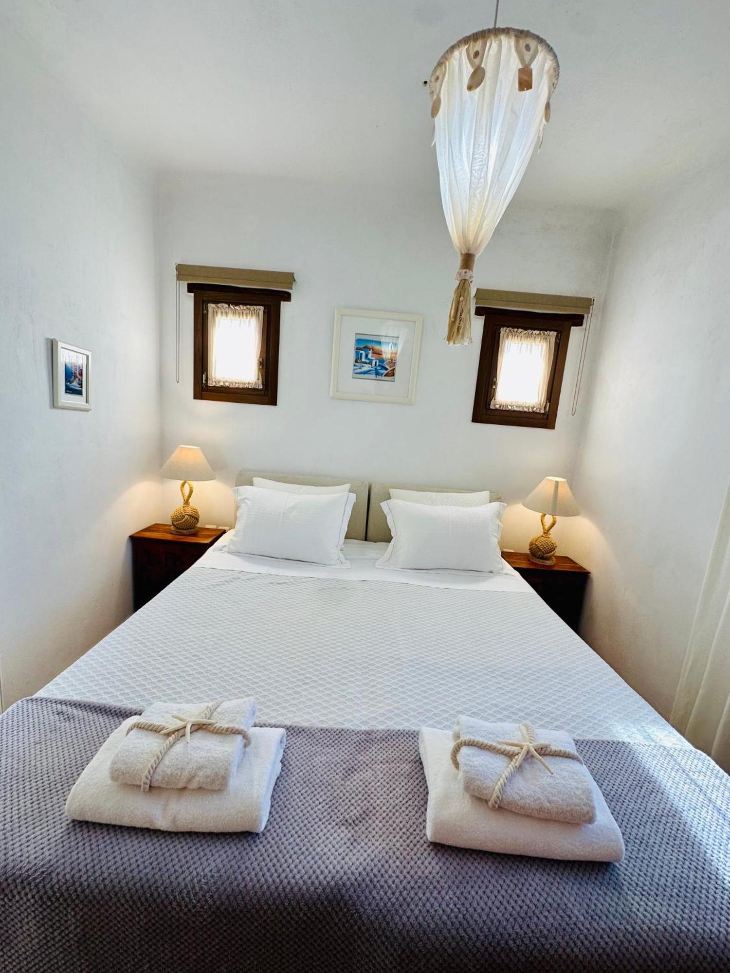 Divers House Agrari  Esterno foto