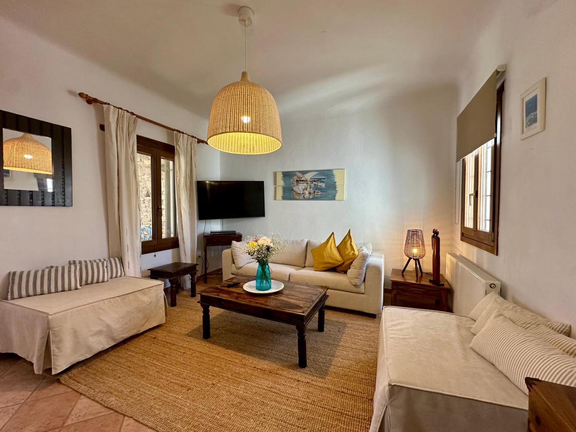 Divers House Agrari  Esterno foto