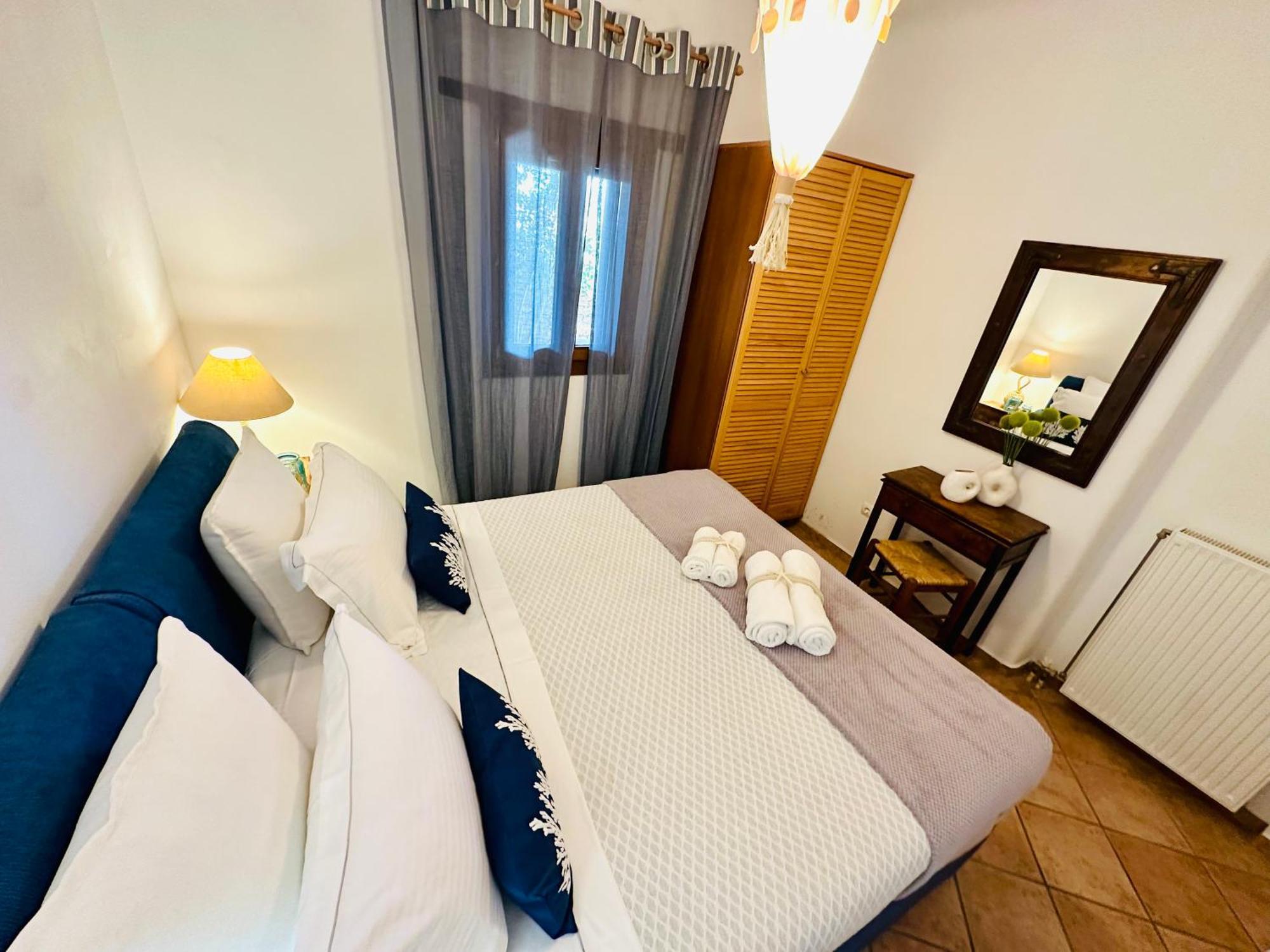 Divers House Agrari  Esterno foto